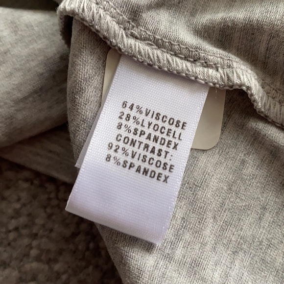 ST. JOHN Top M NWT Grey Melange Slate Lemongrass - Picture 6 of 9